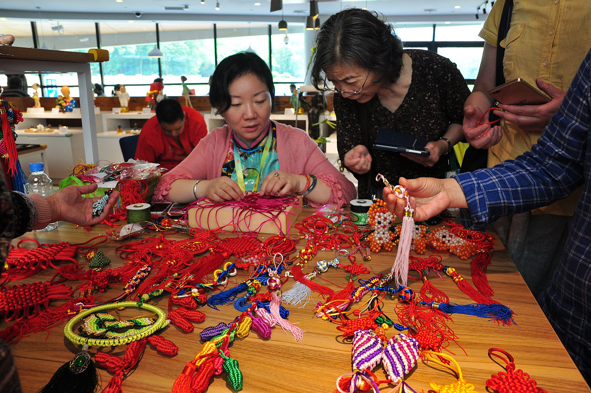 通辽团有没有做手工