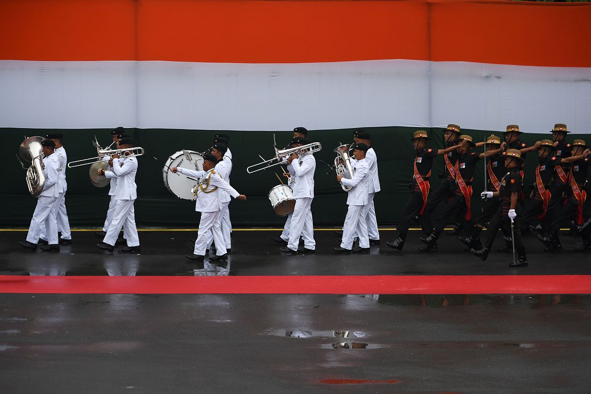 推动食品安全两个责任落地落实调查报告