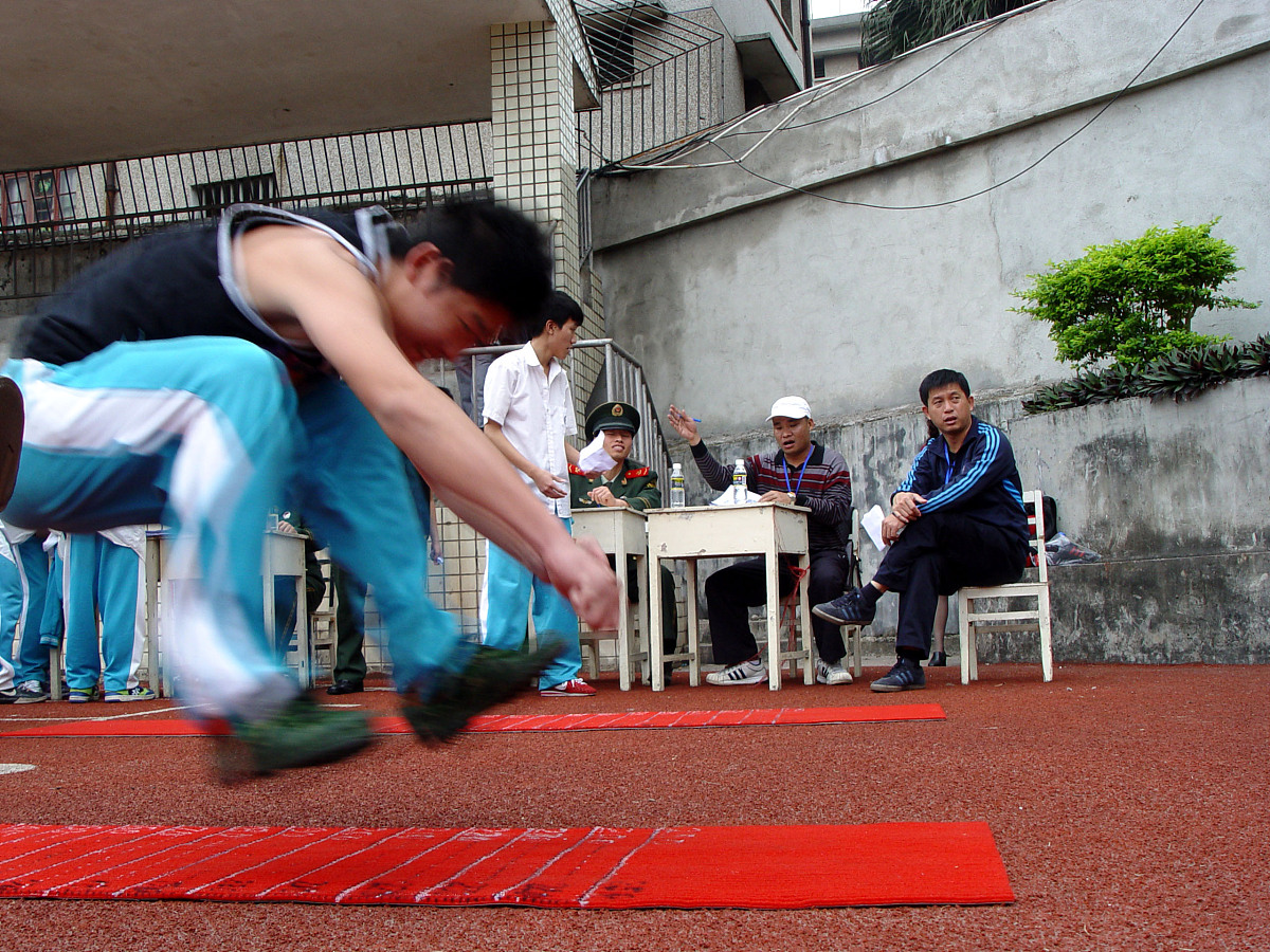 宁德2023中考男生报考机械制造专业前景分析