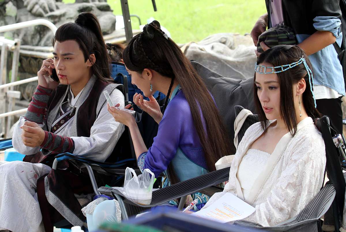 电视剧琉璃里司凤中了朱雀瓶血后是怎么恢复的回答加拓展。