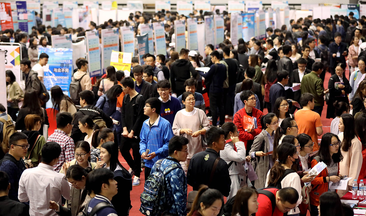 四川省武胜职业中专学校铁道运输与管理专业就业前途大不大