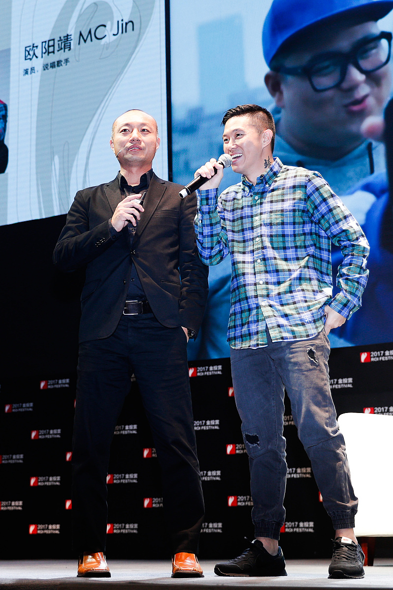 如何通过手机号和姓名查找网络文章评论