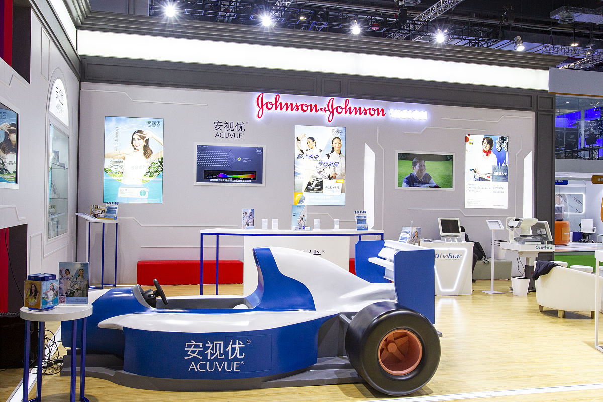 白内障手术中预装式晶体和非预装式晶体的区别？