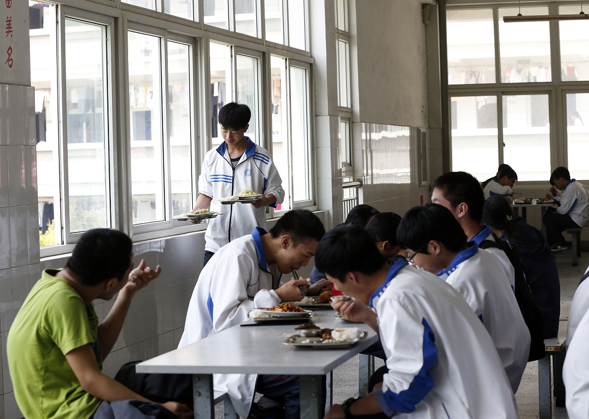 金昌2022年女生学卫校：教学质量高，注重实践和综合素质培养