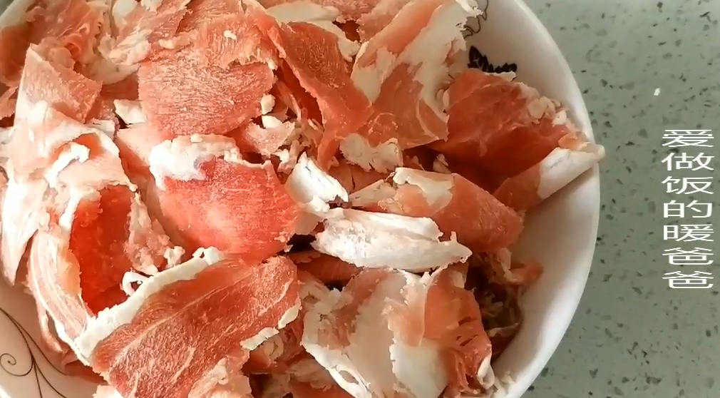 手切羊肉片,和买的不一样,我们不一样哈哈