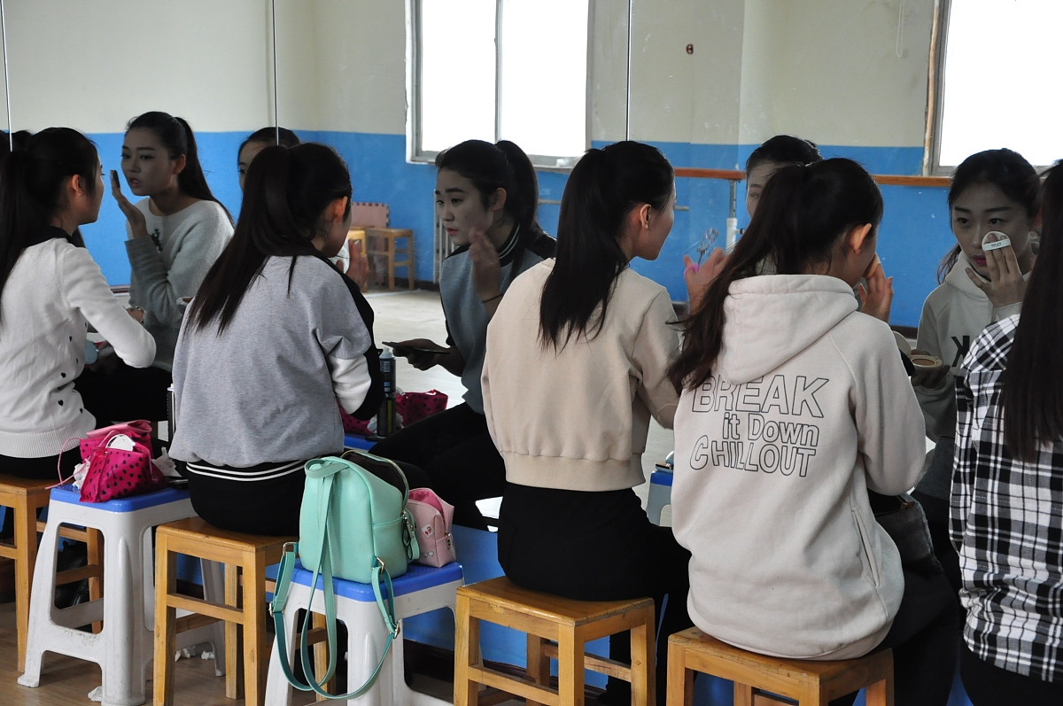 重庆云阳中学艺考集训：专业指导，助力艺考成功