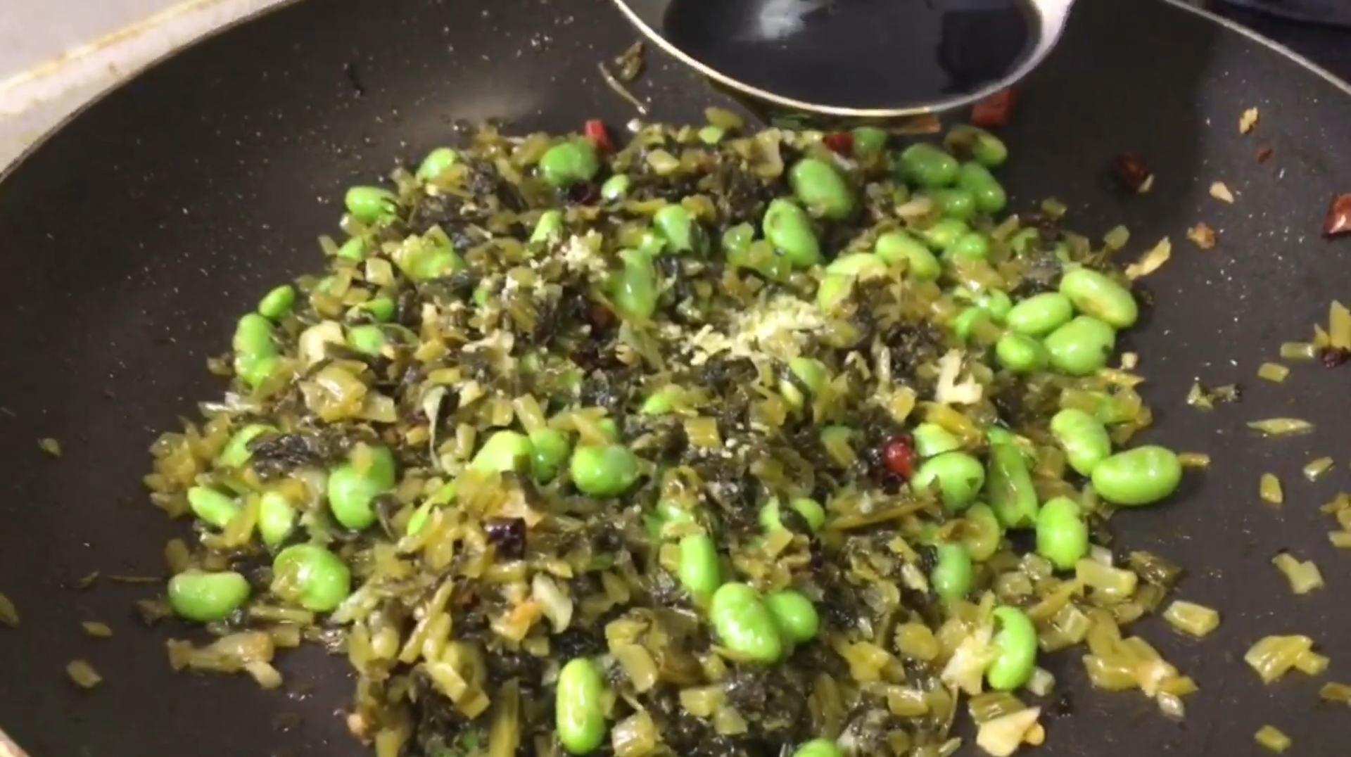 雪菜炒毛豆比肉还好吃