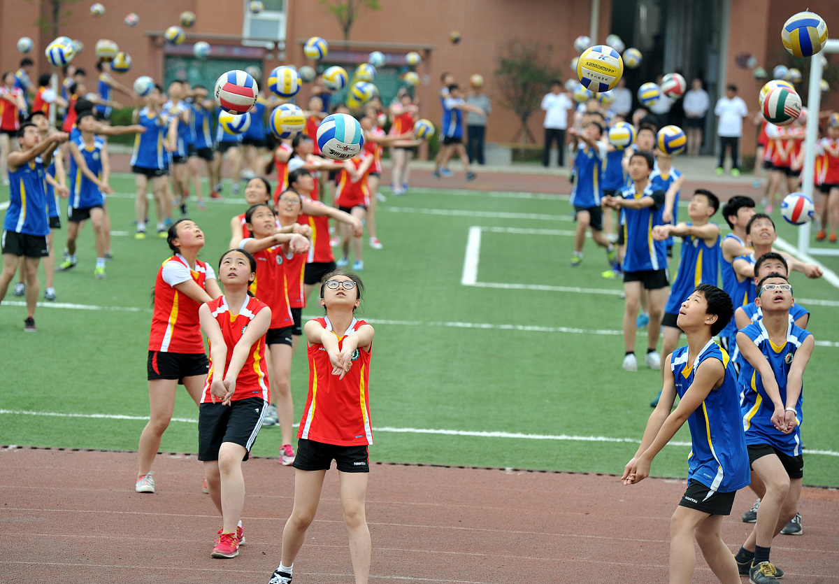 大学运动会：展现青春活力，提升竞技水平