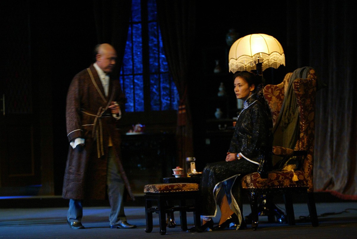 雷雨电影剧情介绍：曹禺经典改编，展现人性纠葛