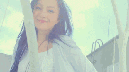 baby曾給張韶涵當人肉背景!她卻被母親坑苦!又被閨蜜范瑋琪撕慘