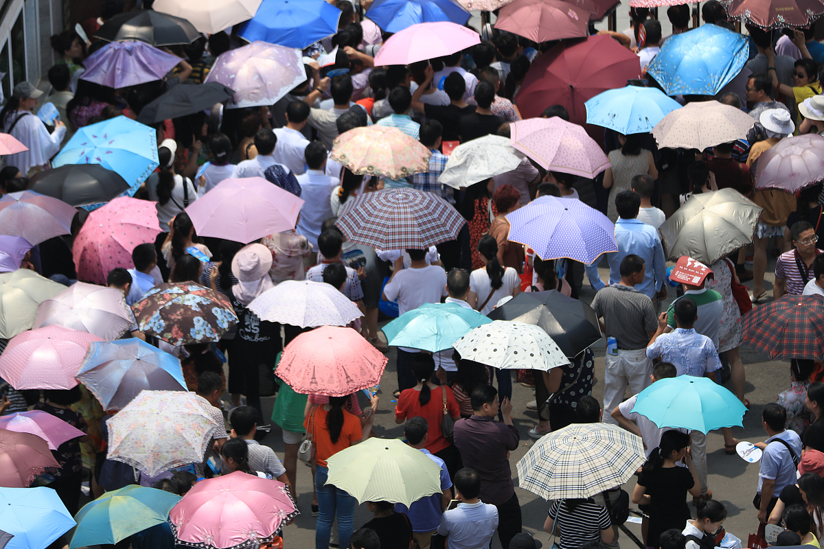 2021年江西南昌读初中好还是读中专好