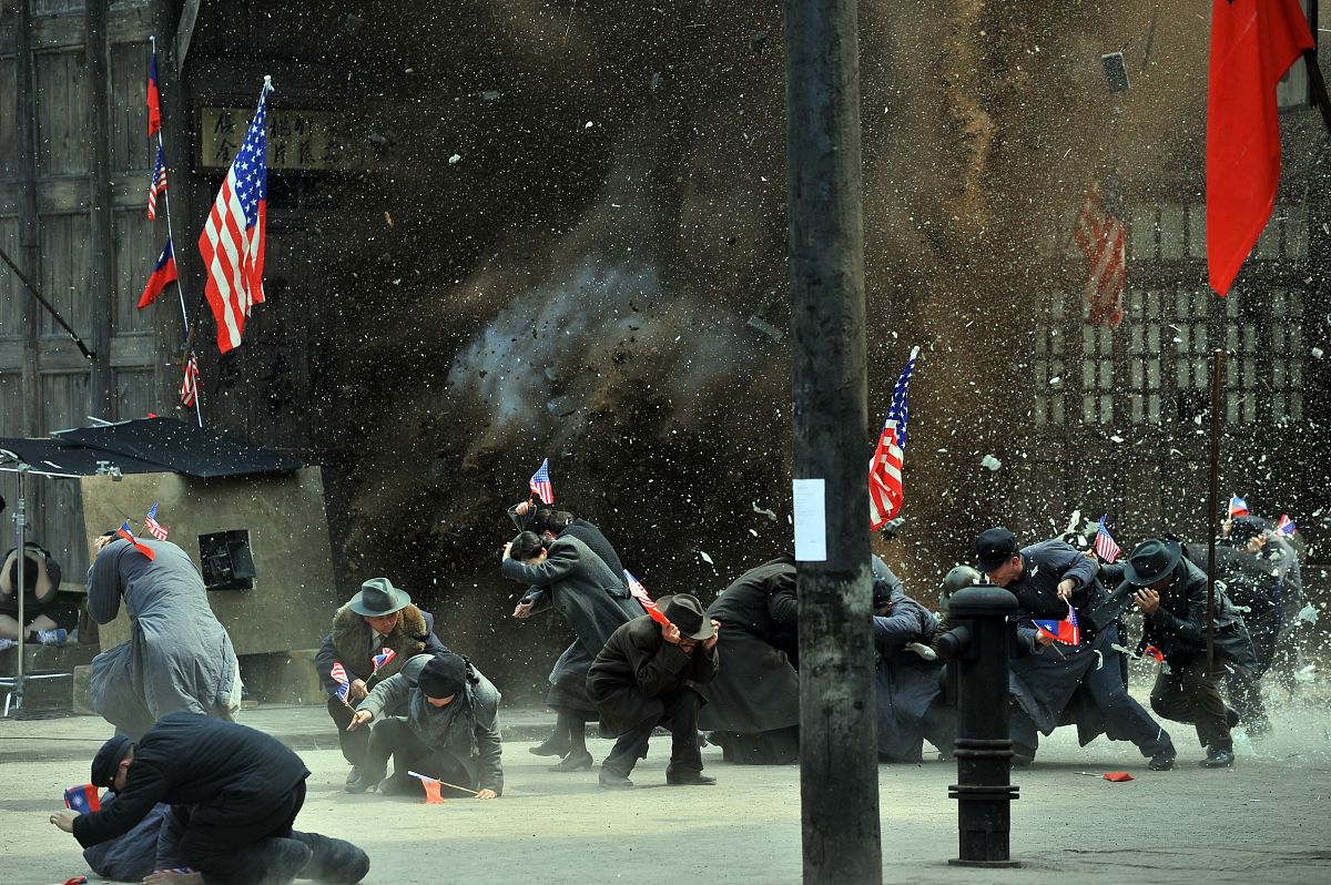 美中战争爆发？教你如何安全逃生！