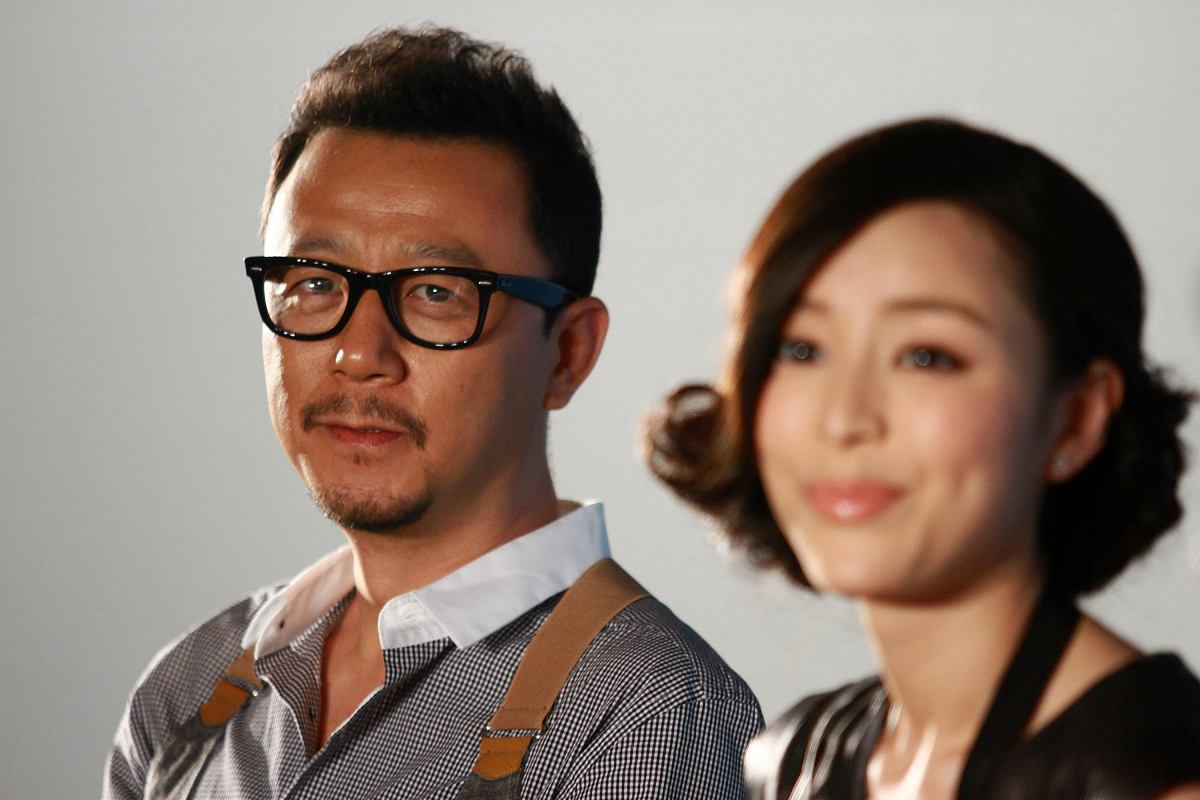 2010年7月22日,北京,电影《万有引力》关机仪式.***_***郭涛 张静初++