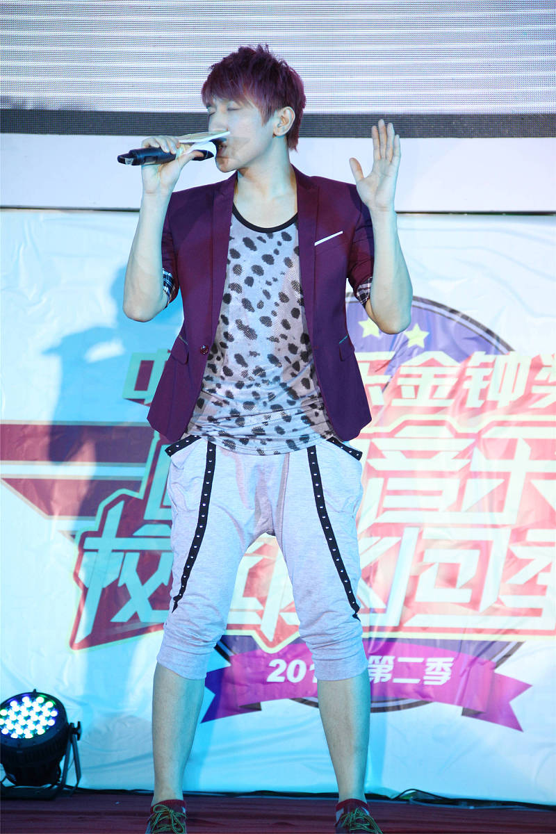 酷狗音乐收藏歌曲离线听歌：无需网络，随时畅享！