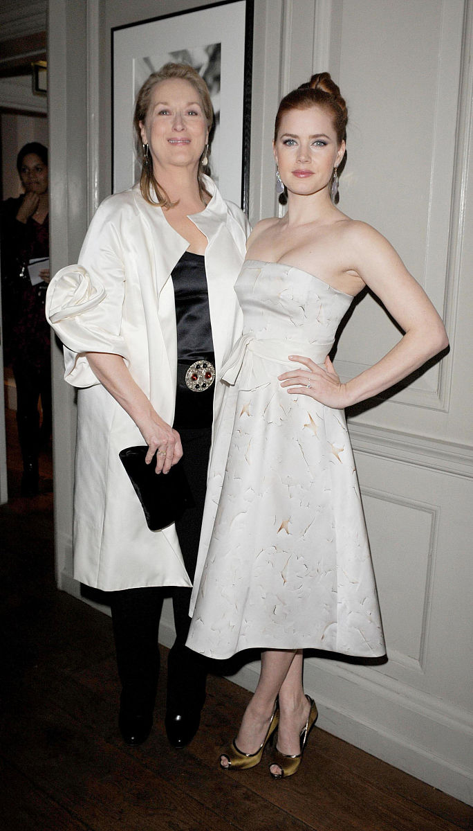 以梅根晒莉莉贝照片本以为会得到意想不到收获结果梅根伤心透了为题写一篇2000字的文章原创度90