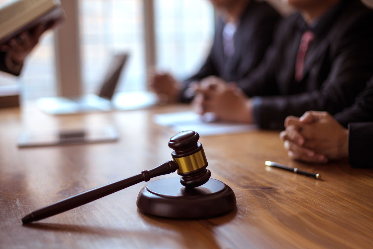 如何选择刑事律师？资深律师团队分享办案经验！