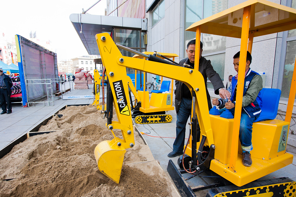 龙工855D 铲车标臂更换加长臂指南