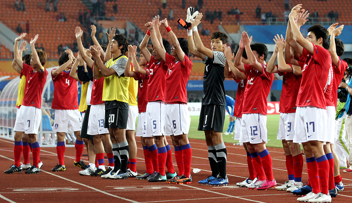 2010年11月19日,广州,2010亚运会男子足球1/4决赛,韩国vs乌兹别克斯坦