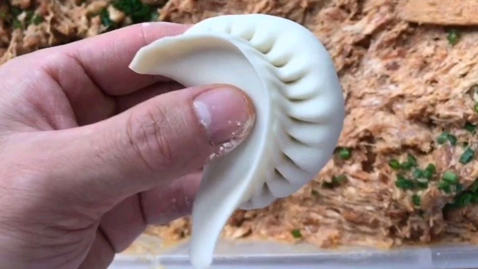 月牙饺你会包吗?慢动作手法教程!