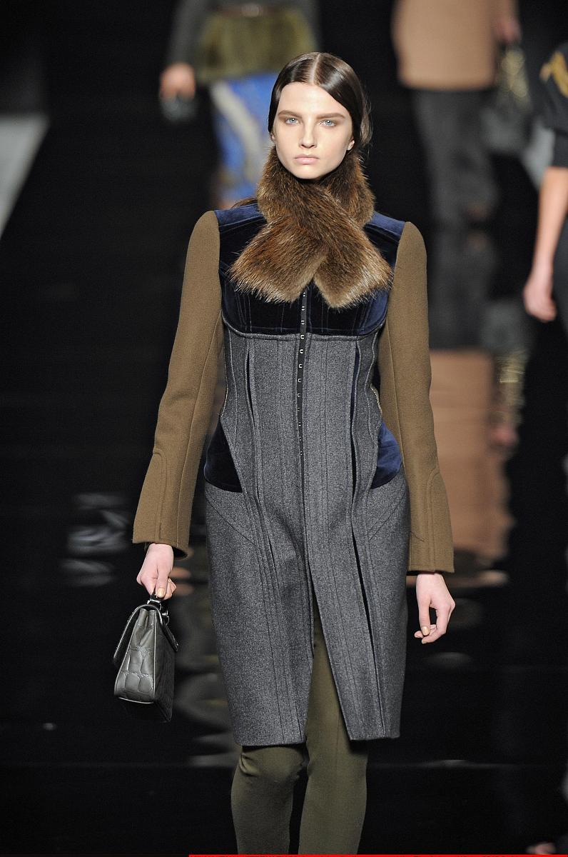 2012年2月24日,米兰,2012米兰时装周(秋冬):etro 品牌秀场.***_***mil