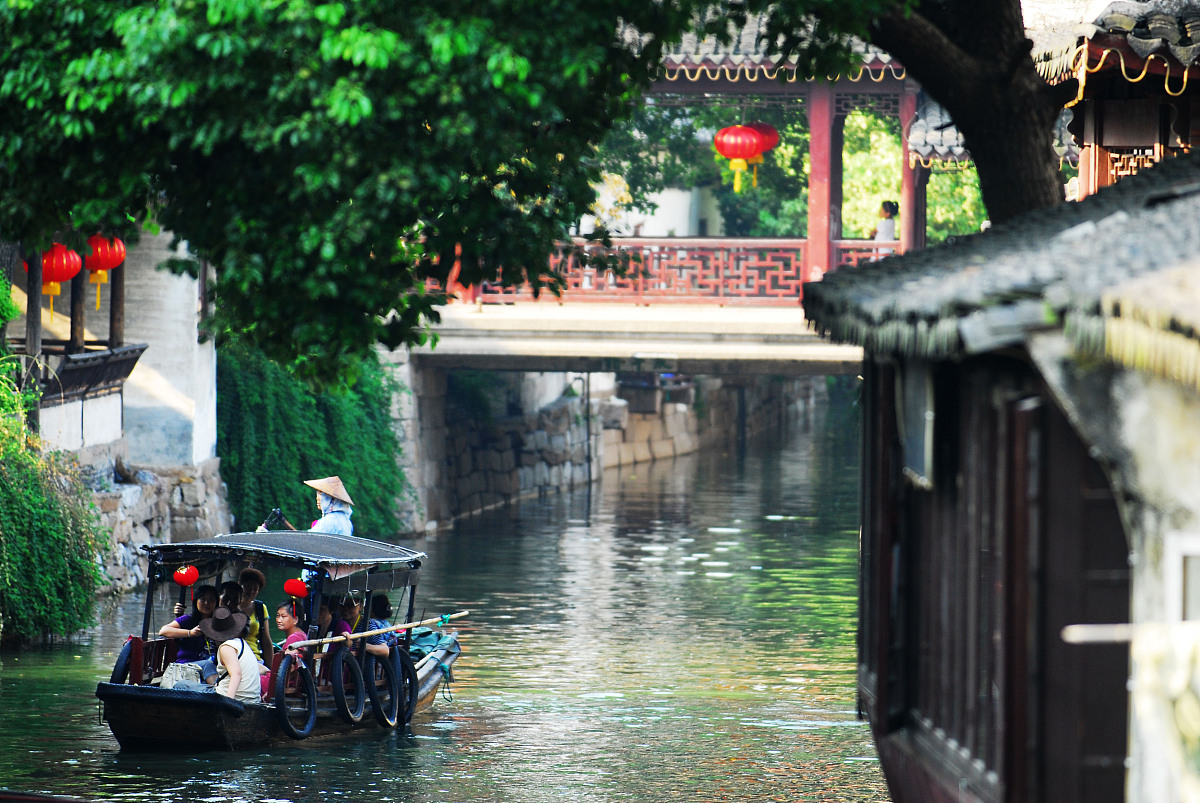 农村公共文化建设现状与未来发展趋势调查报告模板