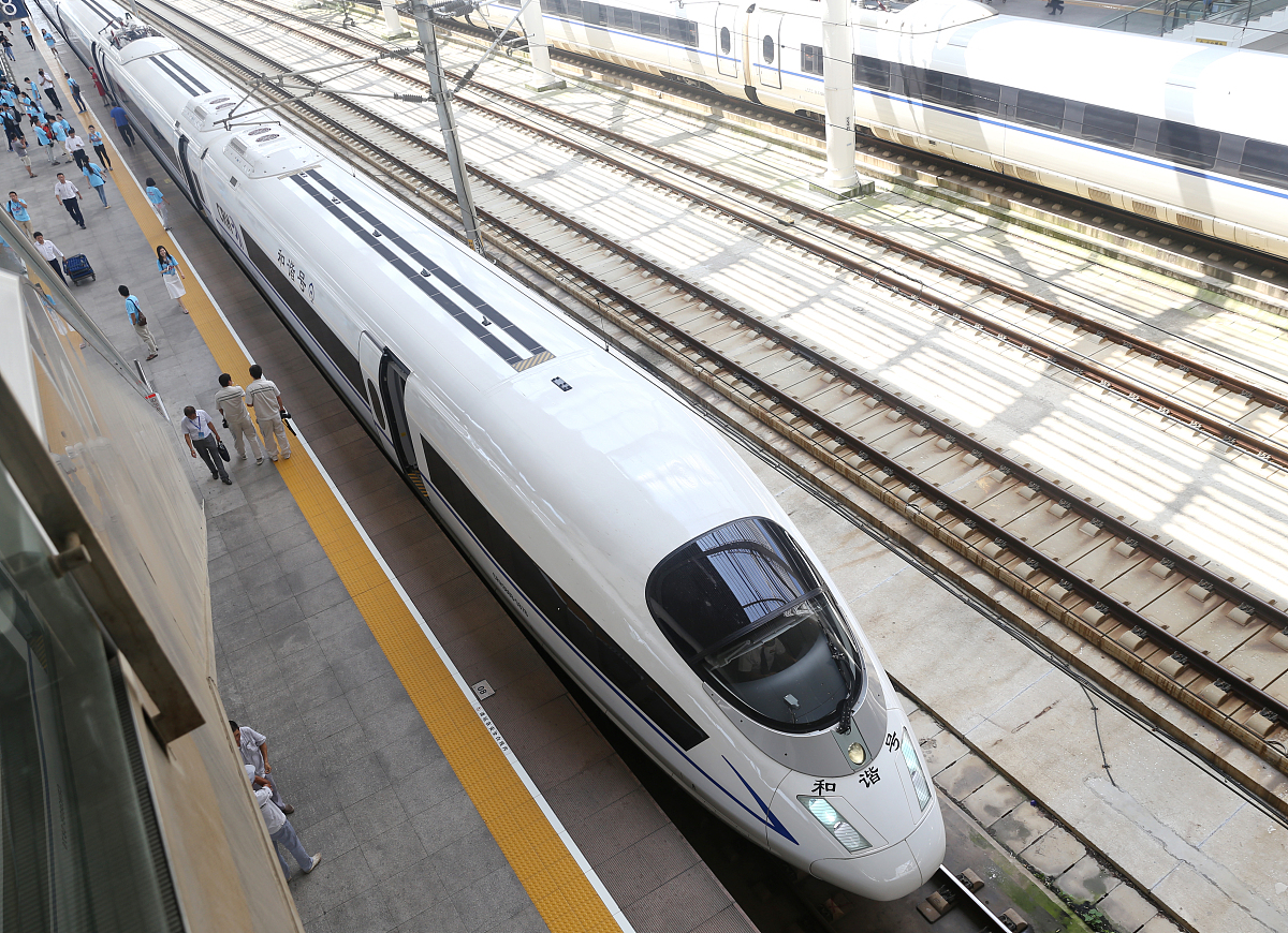 D1861 高铁线路途经站点：北京至郑州，连接华北多个城市