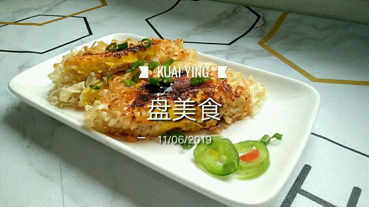 鸡蛋碰上方便面,华丽变身为色香味俱全的美食,看着都让人流口水