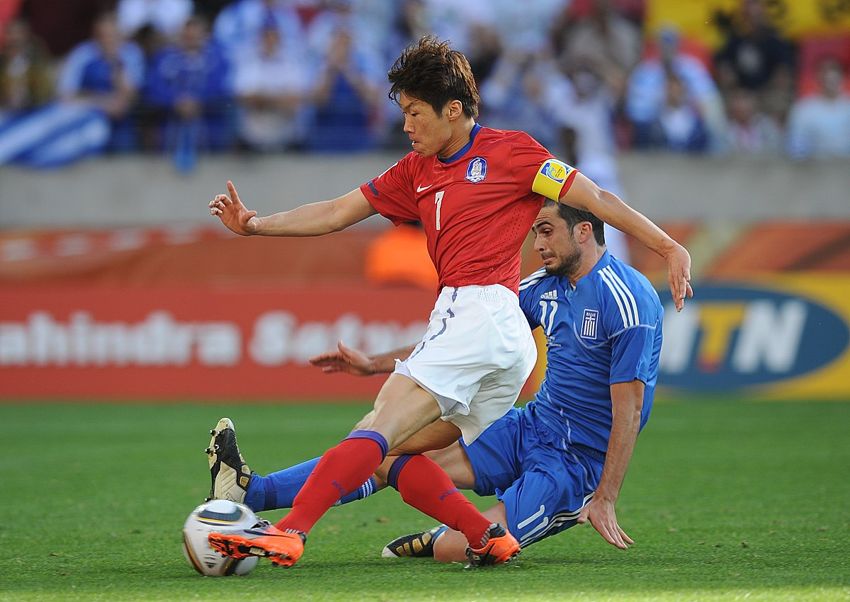 2010年6月12日,南非伊丽莎白港,2010世界杯b组小组赛首轮,韩国vs希腊.
