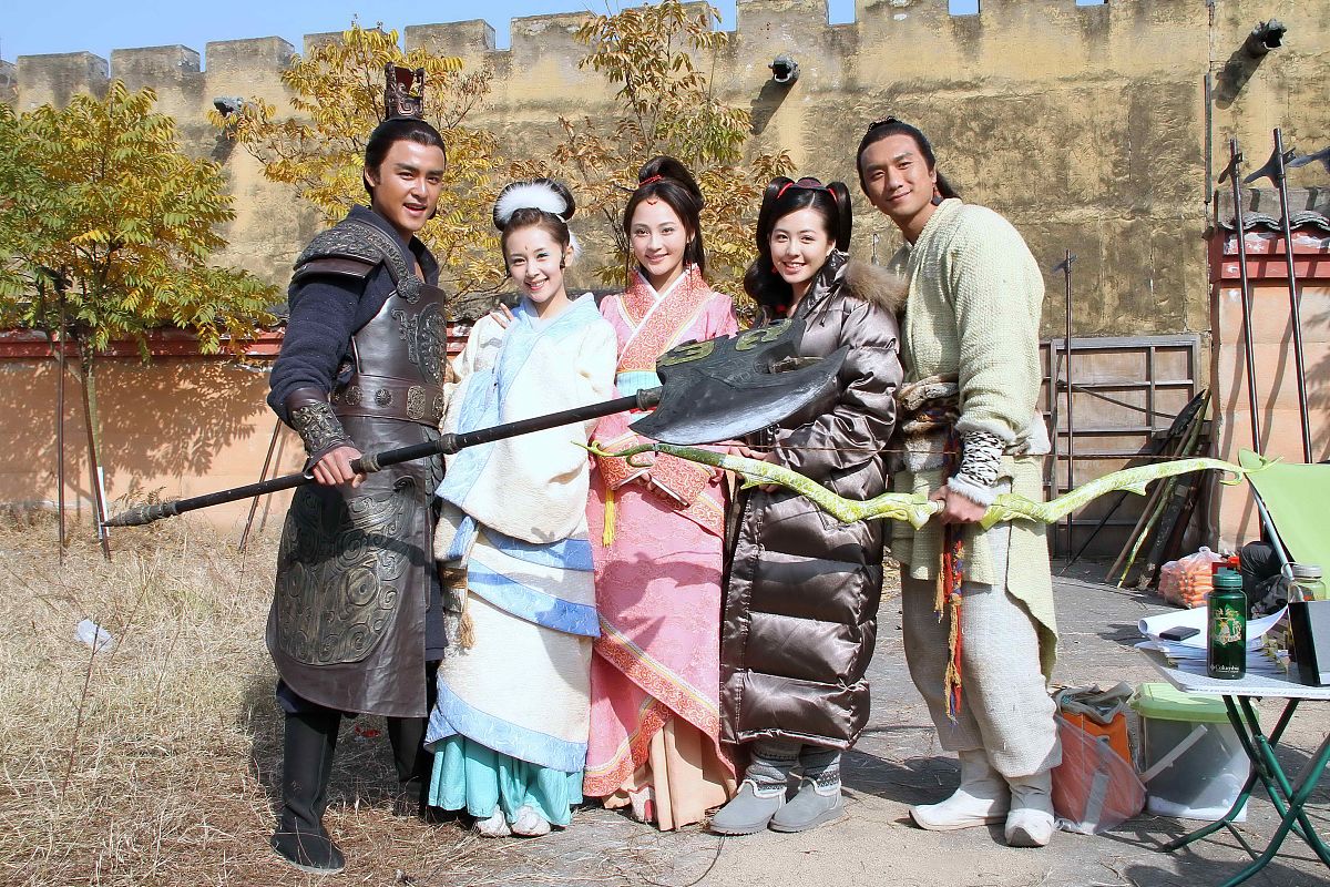 请600字博客文章主题是：穿越剧排行榜