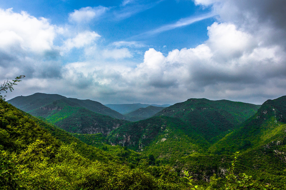 假如你来自河南焦作请用200字介绍一下你的家乡