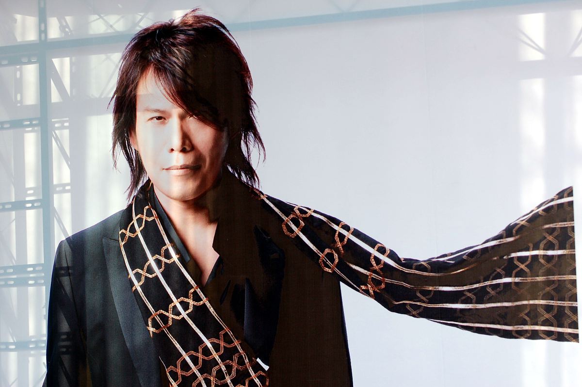 2008年3月17日,北京,伍佰举行"你是我的花朵"世界巡回演唱会北京站的