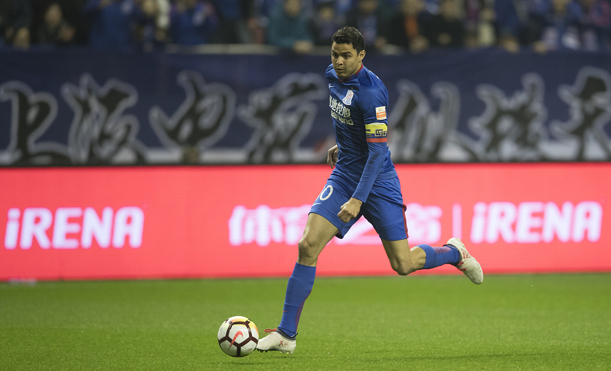 2018中超次轮:胡尔克世界波吕文君破门 上海申花0-2上海上港