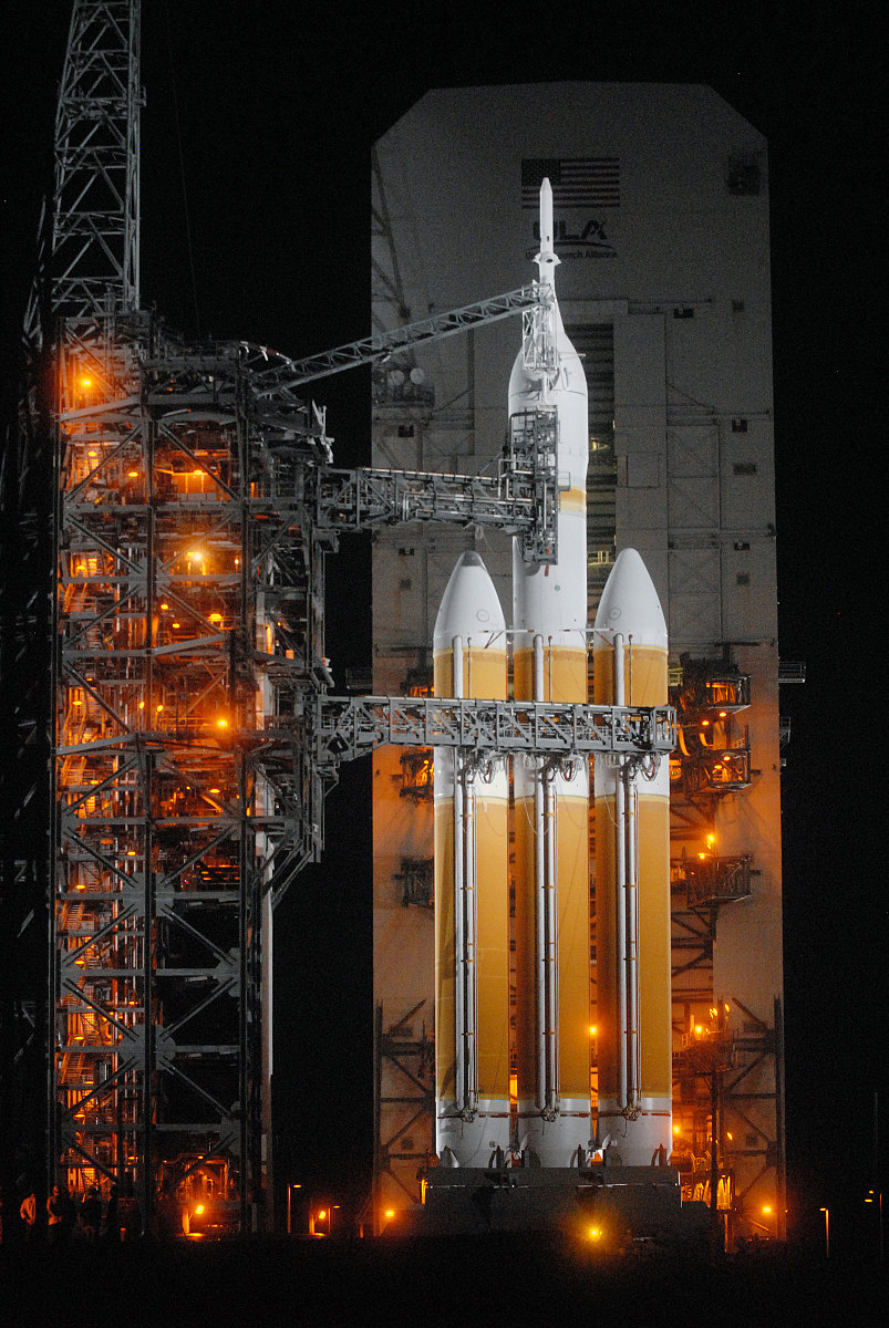 汽轮机级的工作原理；汽轮机级的各项损失、功率与相对内效率影响因素；参考书目1樊泉桂主编锅炉原理第二版中国电力出版社2014年2月；2沈士一等编汽轮机原理中国电力出版社1992年6月