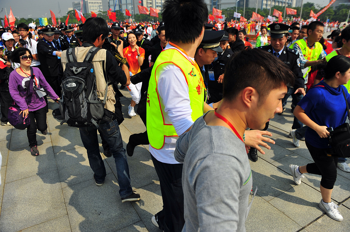 杭州亚运会安保志愿者请战书 - 守护亚运，我们准备好了！