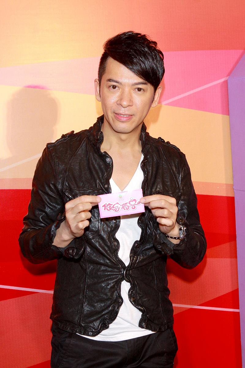 陈恺哲 - 中国演员歌手，作品《麻雀》、《独孤天下》