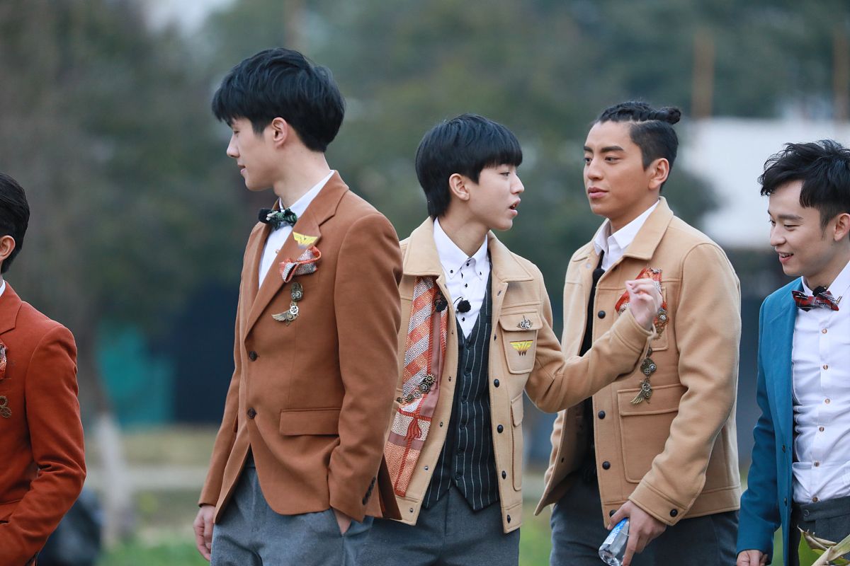 《高能少年团》：青春活力，欢乐无限