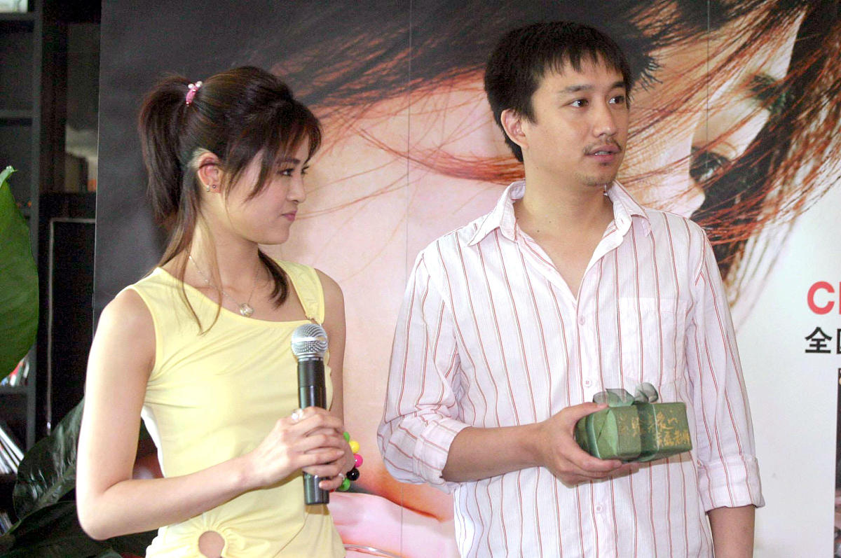 栾卓的女朋友：恋爱状况揭秘