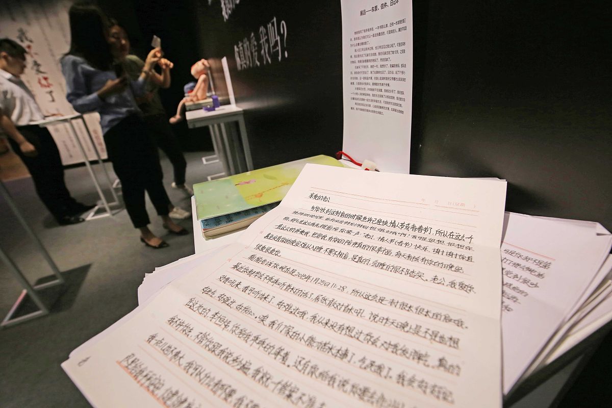 指导老师是谢允东老师，感谢指导老师在实习报告写作中的指导，包括格式调整、写作模板的确定和写作修改。