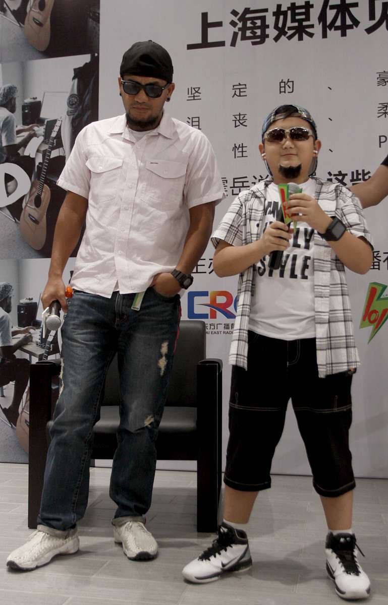 2011年7月10日,上海,张震岳新专辑《我想要的感觉》举行发布会.***_**