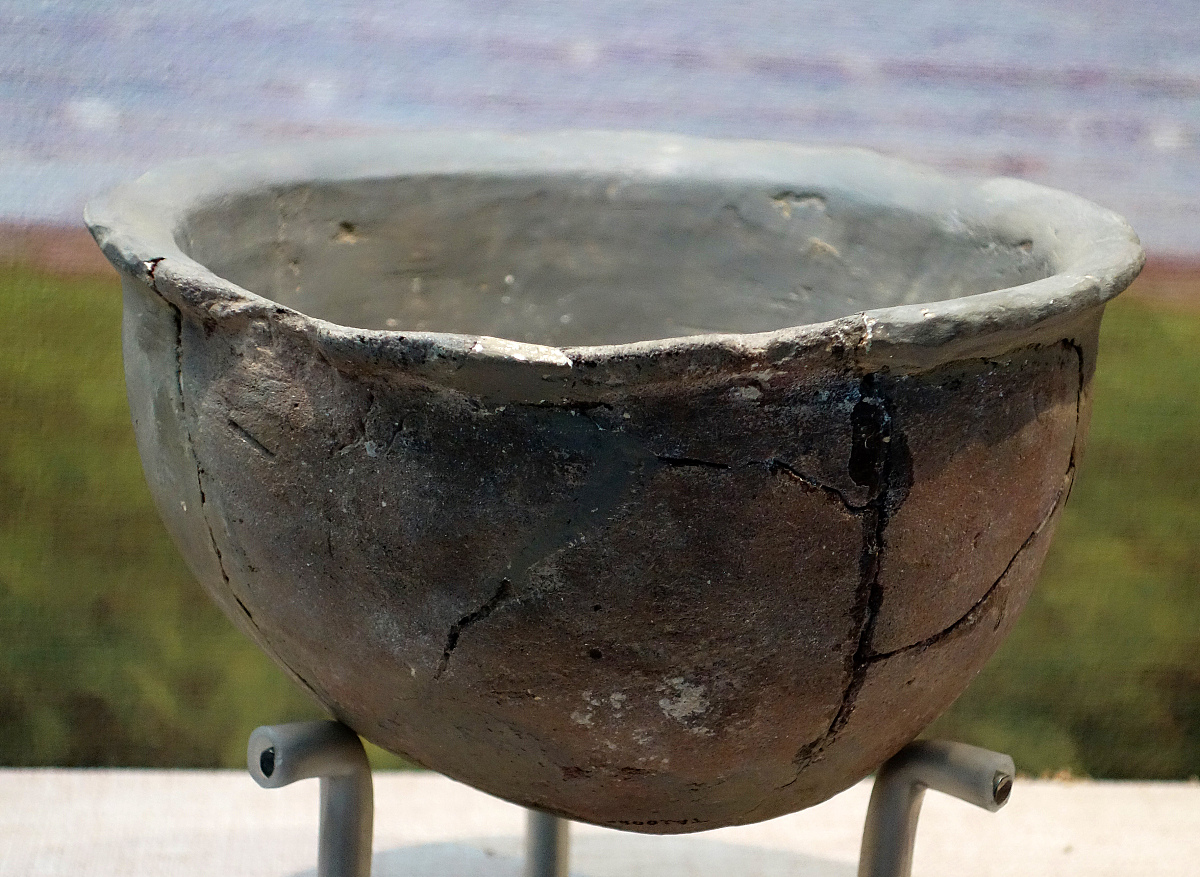 ***_***鼎,新石器时代,石虎山类型,距今约6700-6500年,凉城县石虎山遗
