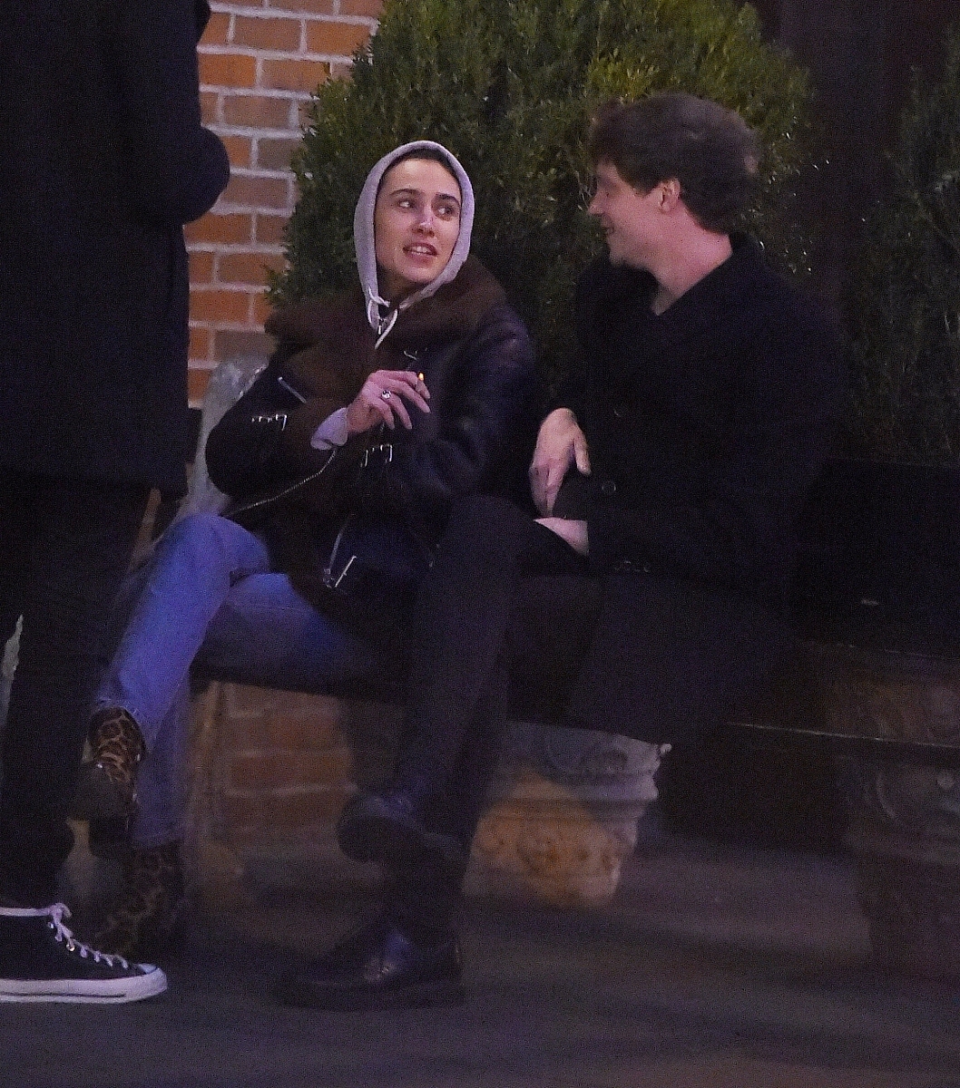 前任
换一个词表述
字数两个字