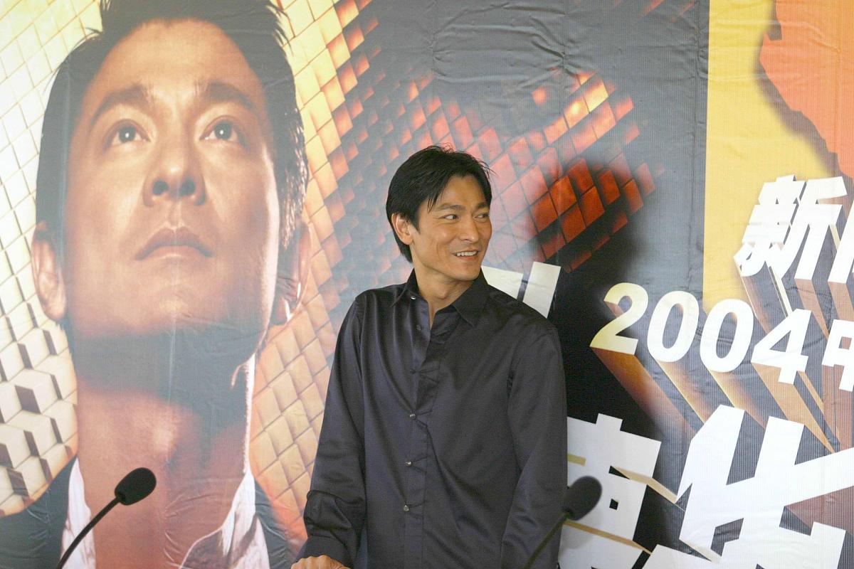 刘德华爆红原因：才华与人格魅力的完美结合