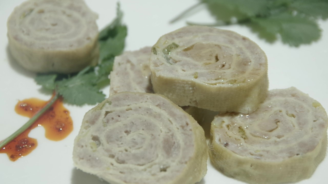 豆腐皮包肉的做法,农村流水席上的硬菜,咬一口满嘴肉汁!