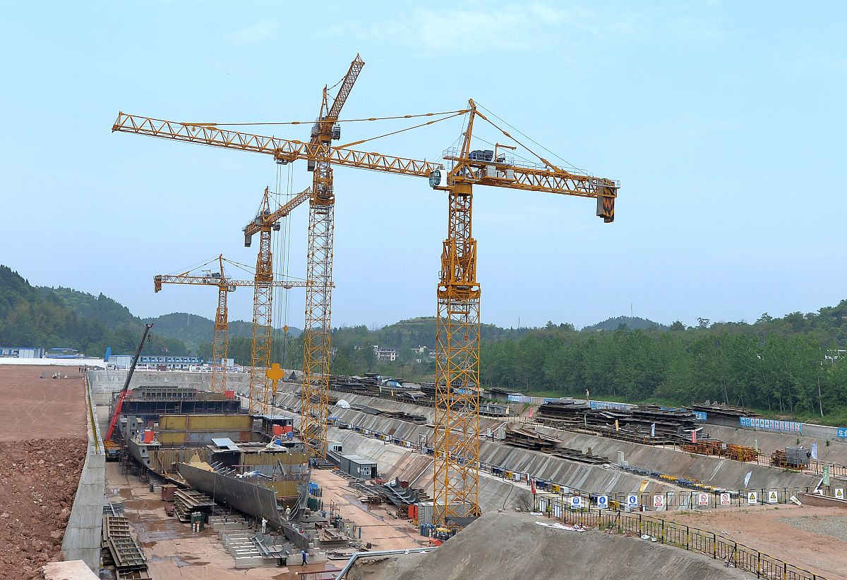 2017年5月9日,四川遂宁,由武昌船舶重工集团公司承建的"永不沉没的tit