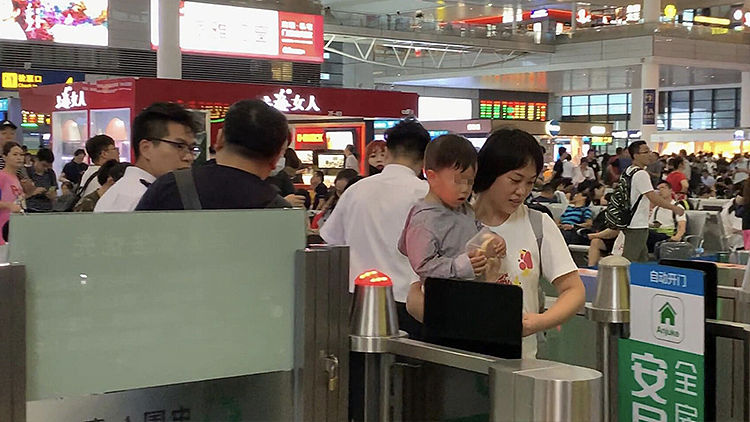 20条回复：杭州亚运会可以线下买票了！多路记者直击购票现场