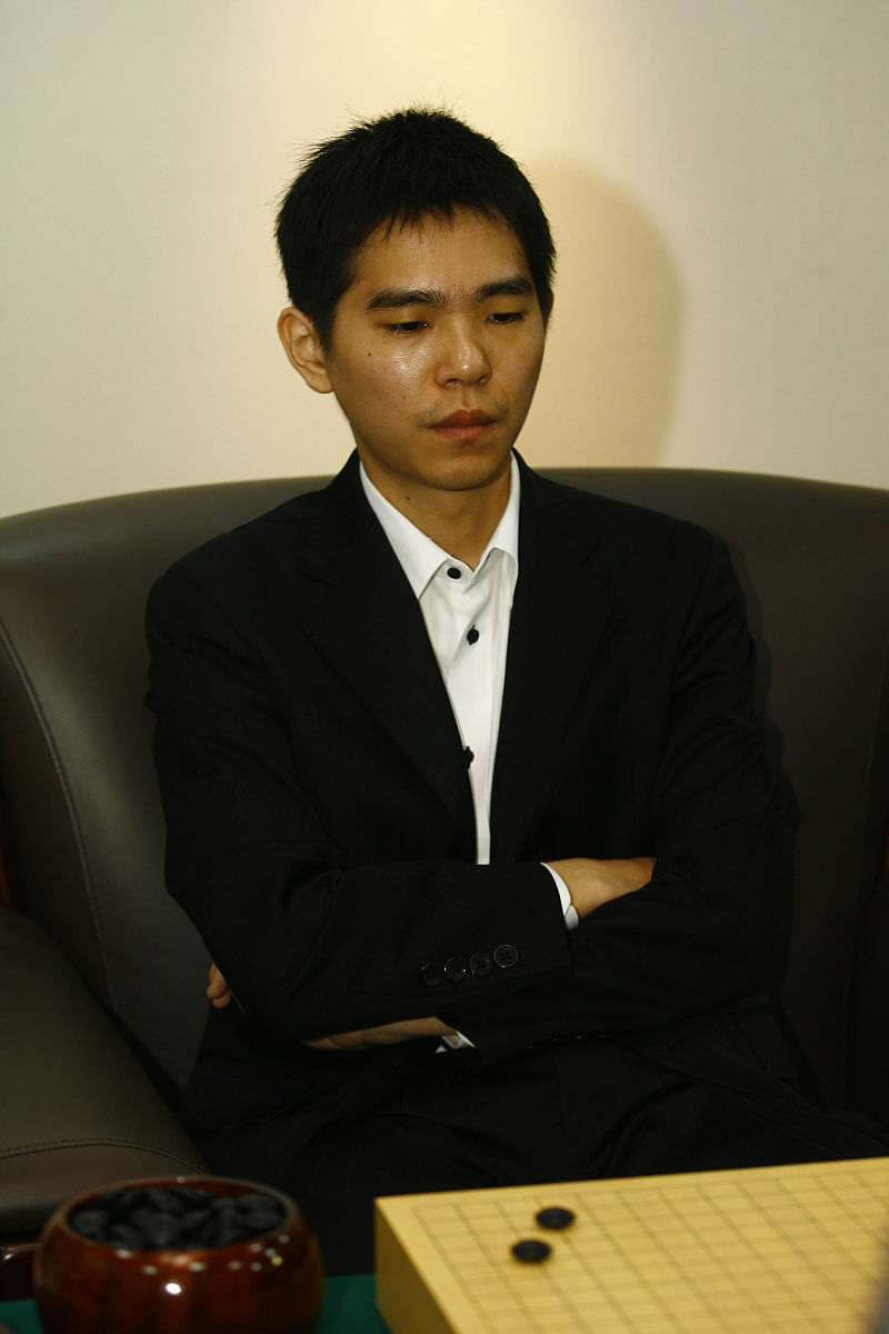 2009年2月18日,第十届农心杯世界围棋团体赛第三阶段在上海继续进行,