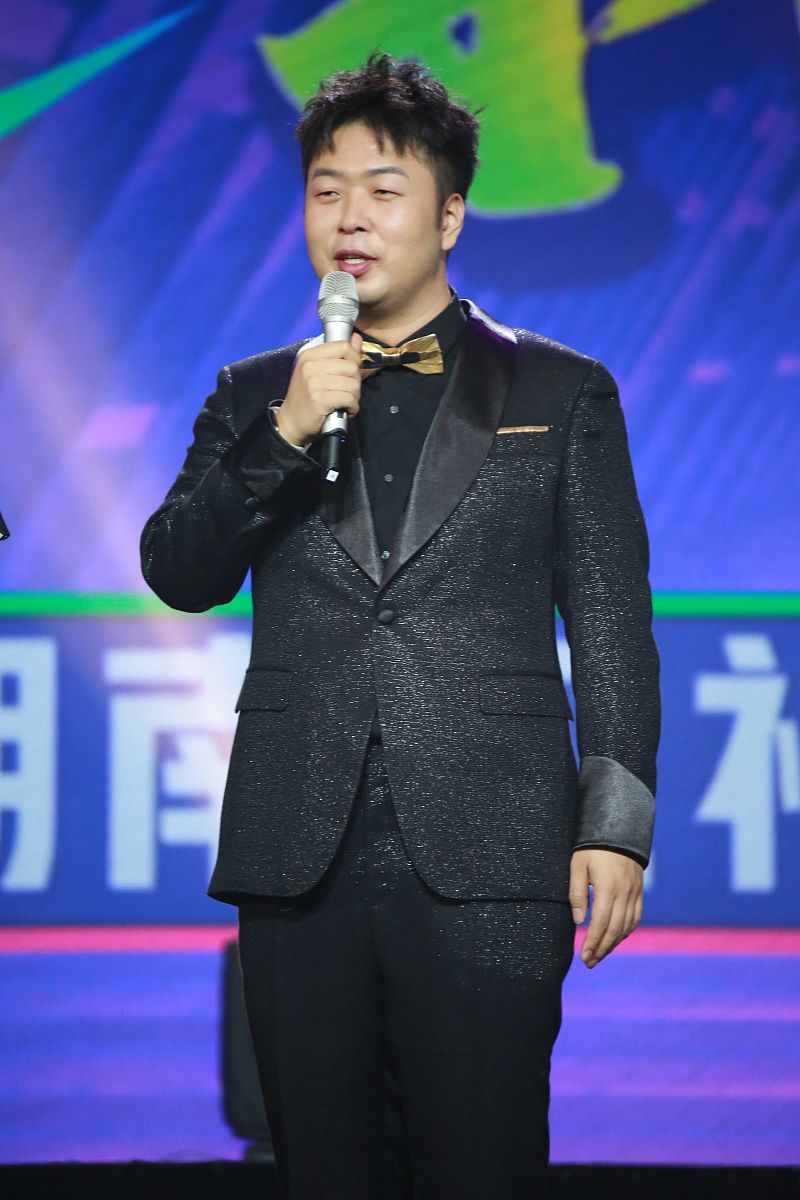 适合大人听的搞笑小说：天生我材必有用（2000字）