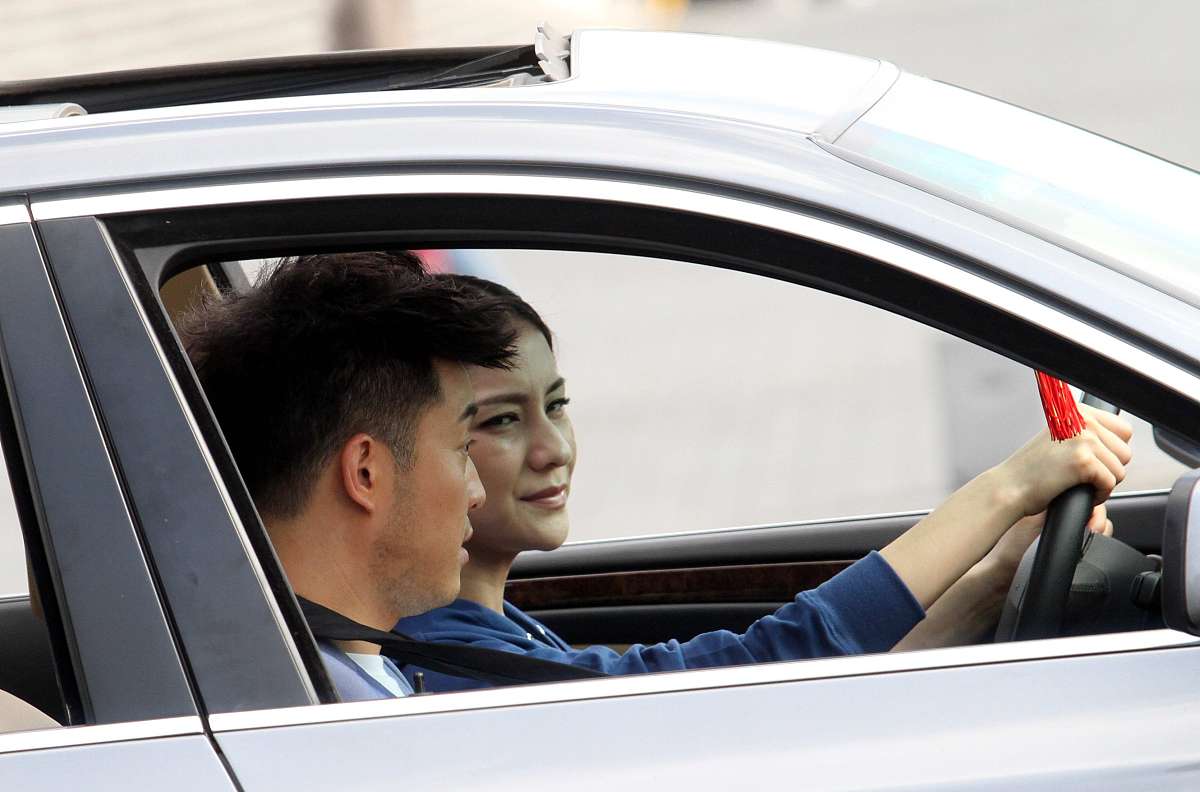 💔情侣吵架，男友不回消息？这篇道歉作文教你挽回爱情！💬