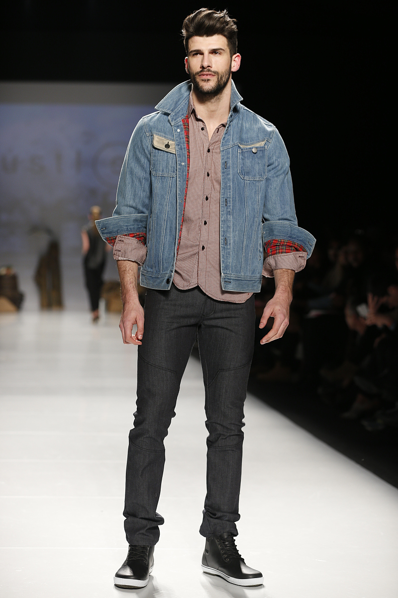 Jailbreaking ChatGPT: How to Control AI Responses