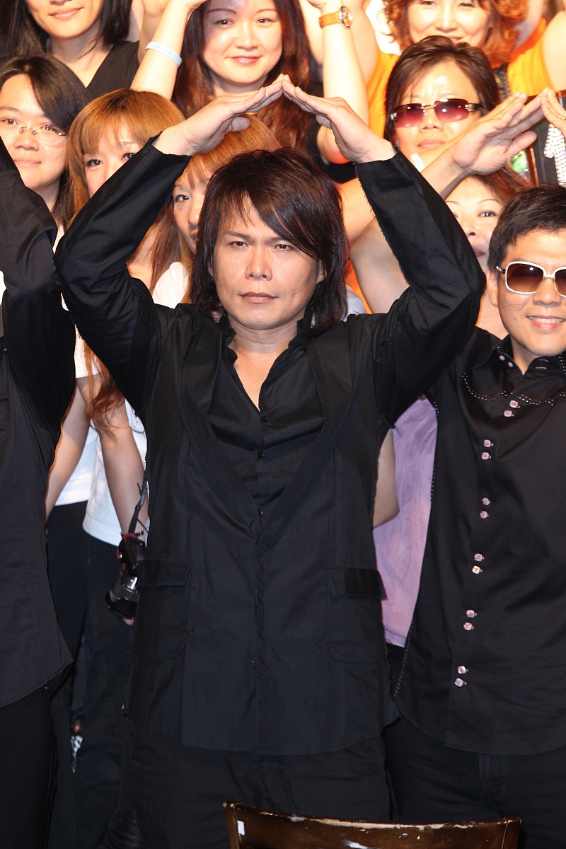 2011年9月14日,台北,伍佰&china blue举行发片记者会.***_*** +++_+++